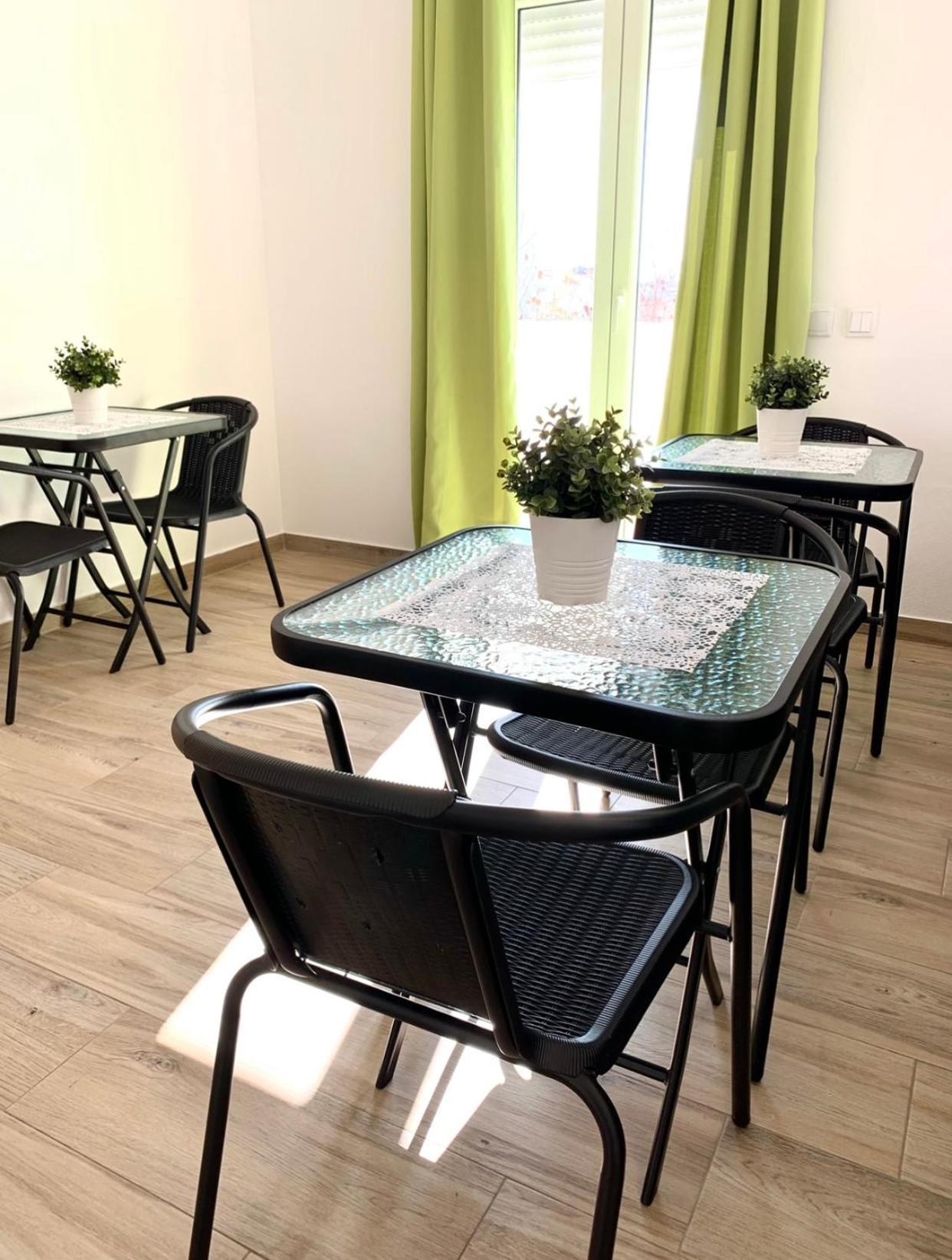 Bedrooms AP Garden Lagos Exterior foto